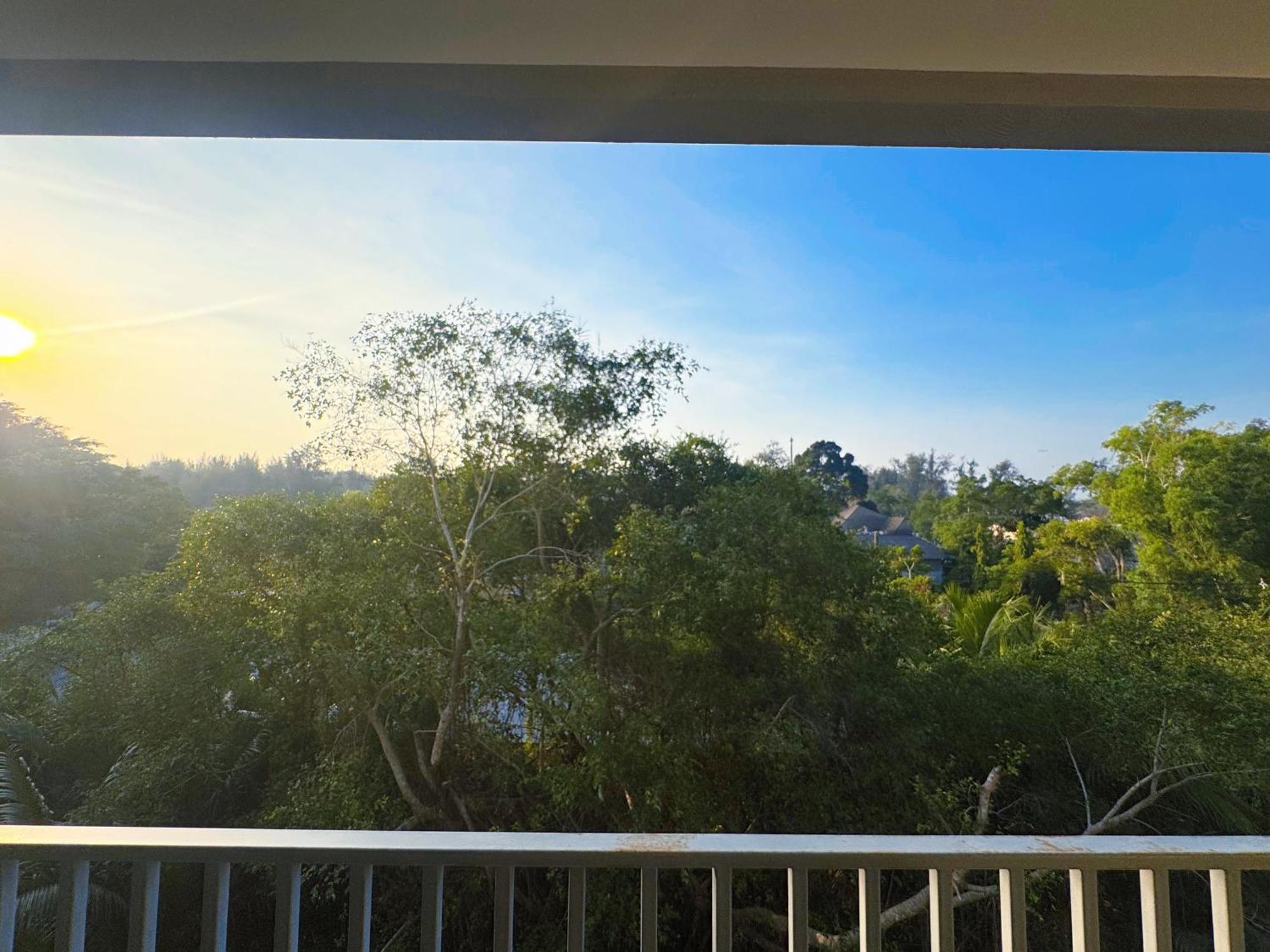 Digital Nomad Home Away With Pool & Gym Nai Yang Beach Eksteriør bilde